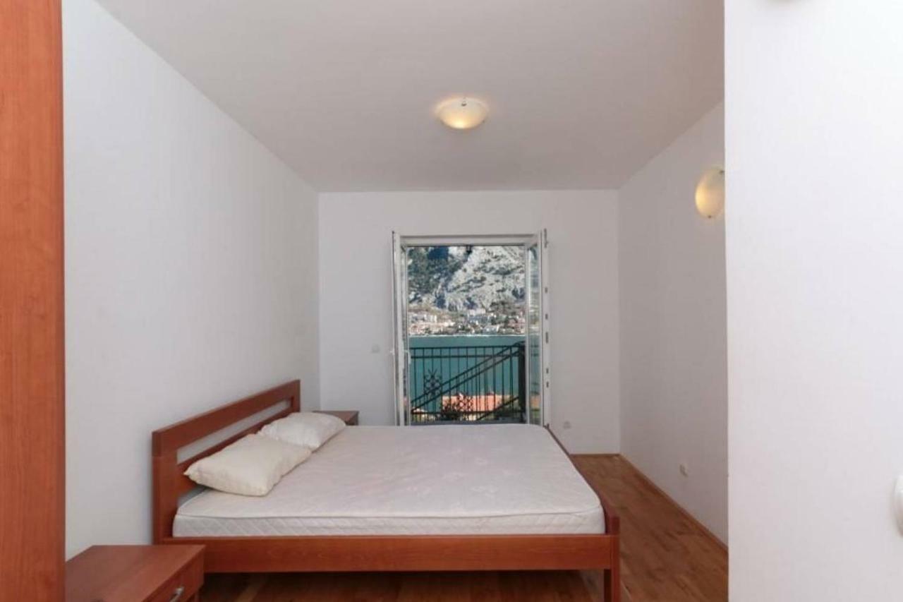 Sun Apartment Kotor Exteriér fotografie