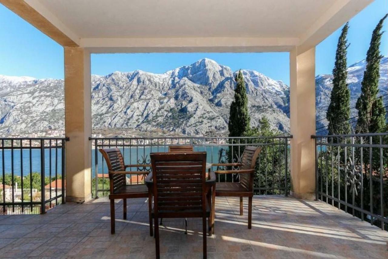 Sun Apartment Kotor Exteriér fotografie
